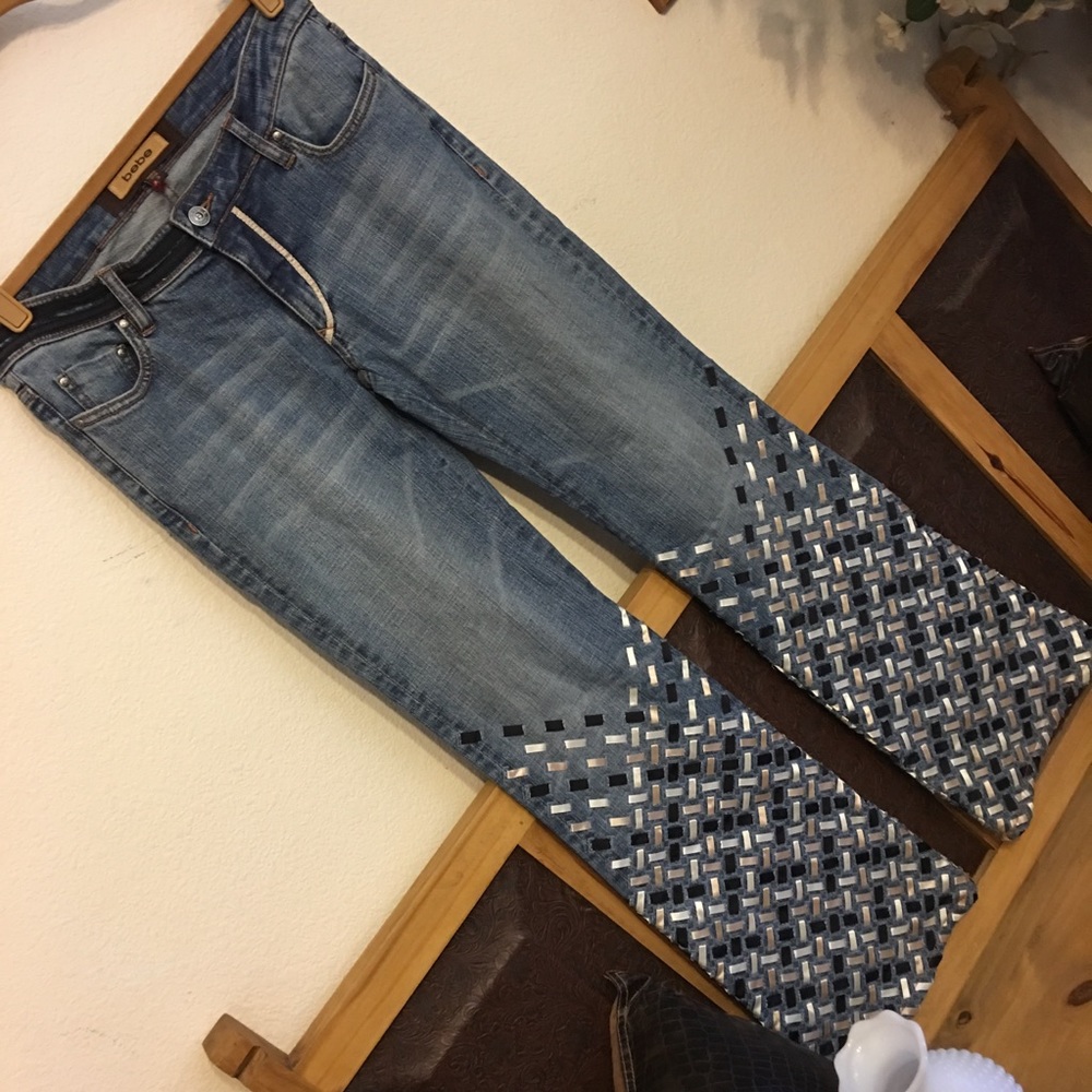 Bebe fancy woven ribbon boot cut jeans 28